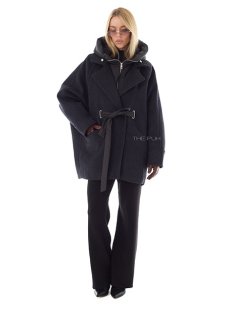 Черное пальто-летучая мышь со съемной манишкой и поясом