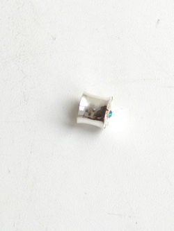 Плага для уха серебряная "Звездочка с зеленым камнем", D 10,8мм