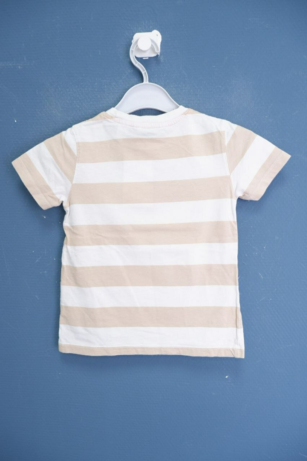 Футболка H&M красивая на 2-4 года