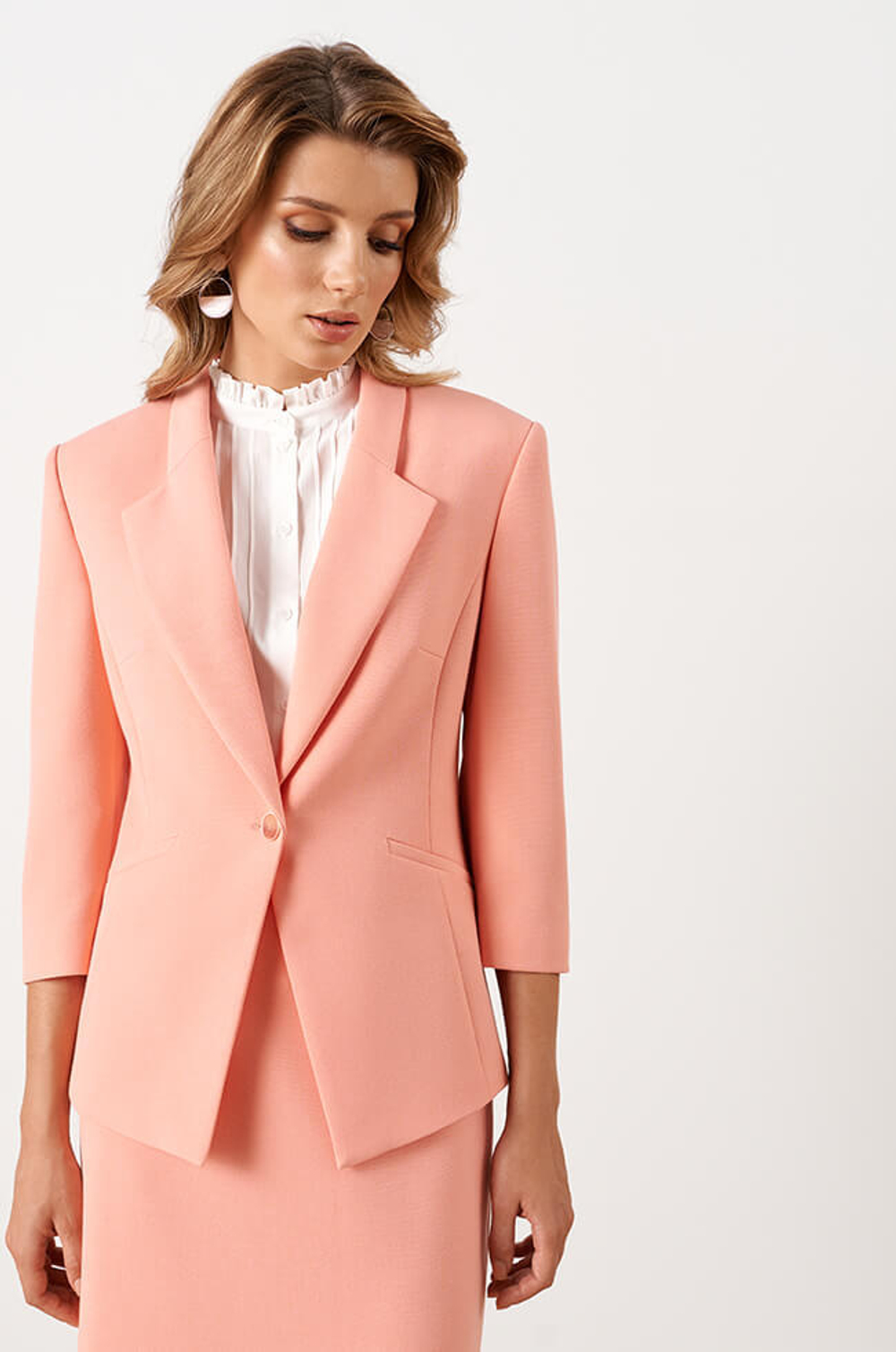 1873 Жакет женский (персиковый)