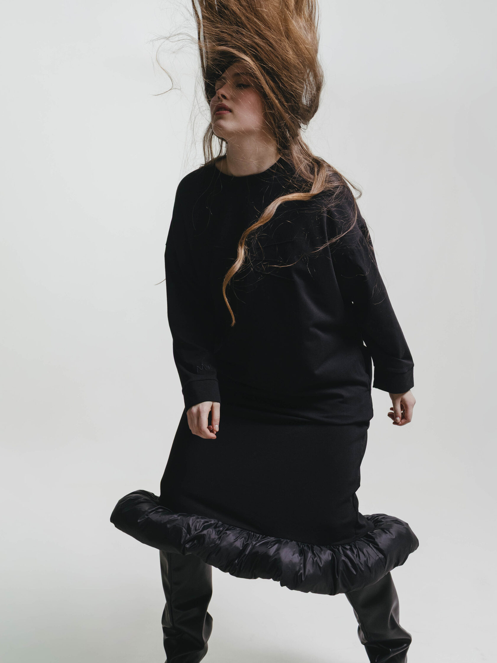 Платье Women Thumbelina Dress with Long Sleeves Middle, Black and Black