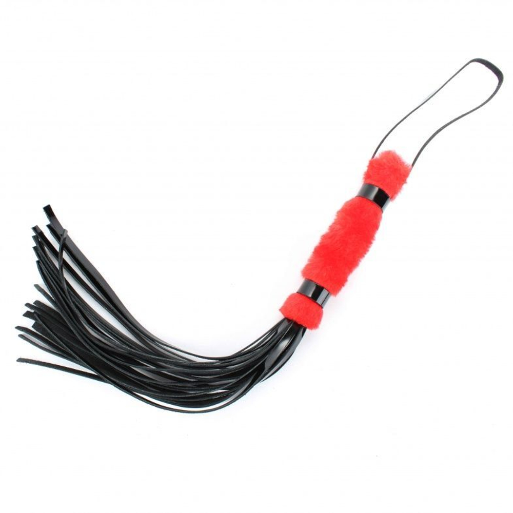 Черная лаковая плеть с красной меховой рукоятью - 44 см. (Цвет: черный с красным)