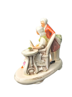 Статуэтка "Дама с кавалером читают письмо" Gräfenthal