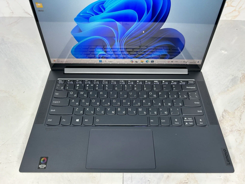 Ноутбук Lenovo Yoga Slim 7-14IIL05. CPU: i7-1065G7, RAM: 16Gb, SSD: 1024Gb, GPU: Intel Iris Plus, OS: Win 11, LCD: 14"/1920x1080 пикс., Состояние: B1