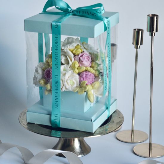 Большая композиция зефирных цветов премиум в коробке аквариуме