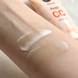 Holika Holika Natural Petit CC SPF 32 PA++ универсальный СС-крем для лица