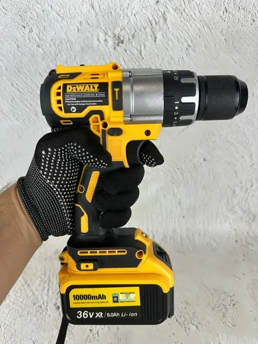 Дрель шуруповерт аккумуляторная ударная Dewalt 36В 2 АКБ в кейсе с набором инструментов