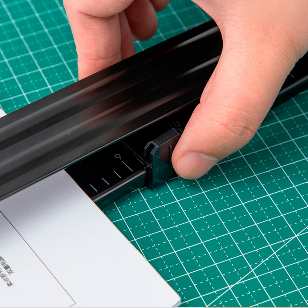 Степлер брошюровочный DELI до 25 листов (скобы 24/6, 26/6)