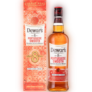Dewar's 8 Y.O Portuguese Smooth in Gift Box 0,7 л.