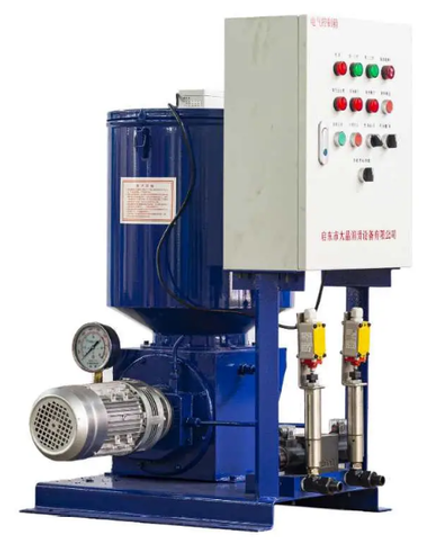 GDK03 with electrical cabinet (based on DRB9-P365Z) - Станция смазки электрическая для двухлинейных систем, рабочее давление до 400 бар, подача 365 мл/мин, мощность двигателя 1,5 кВт, объем бака 60 литров; тип станции - Станция с системой управления с набором клапанов для управления, шкафом управления на базе релейно-контактной логики