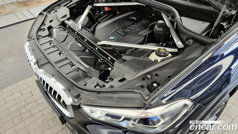 BMW X5 (G05) xDrive 40i M Sports (01.2022)