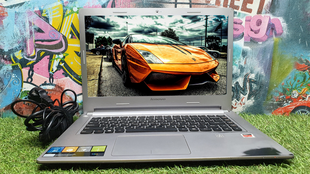 Ноутбук Lenovo A4/4Gb
