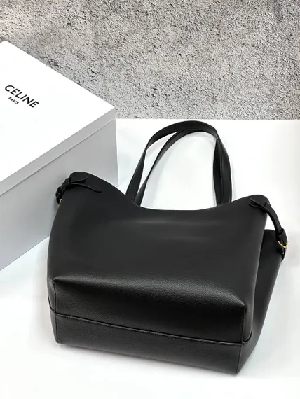 Сумка Celine MEDIUM CABAS ANAÏS CUIR TRIOMPHE черная
