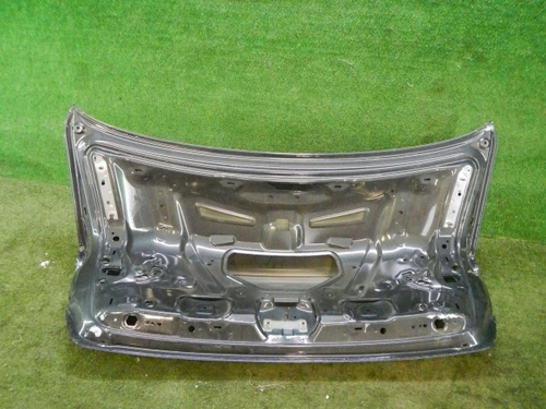 Крышка багажника Audi A4 B9 (2015-н.в.) седан