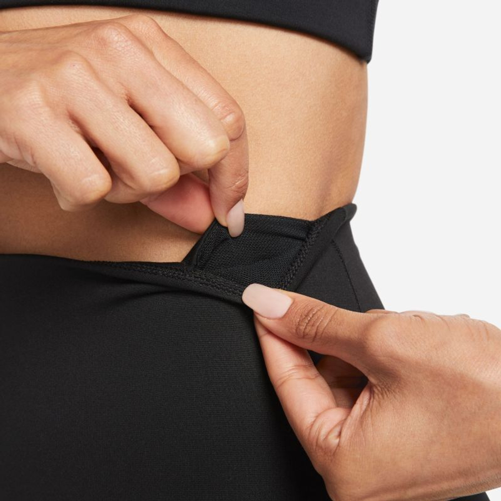 Leginsy Nike Therma-FIT One High-Waisted - черный