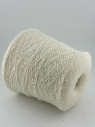 30% шерсть 25% альпака 42% ра 3% ea 500 м/100 гр