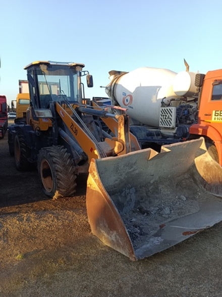 YIGONG ZL* Фронтальный погрузчик ZL30 (Дизельный, 1,9 л, 49 л.с., АТ)