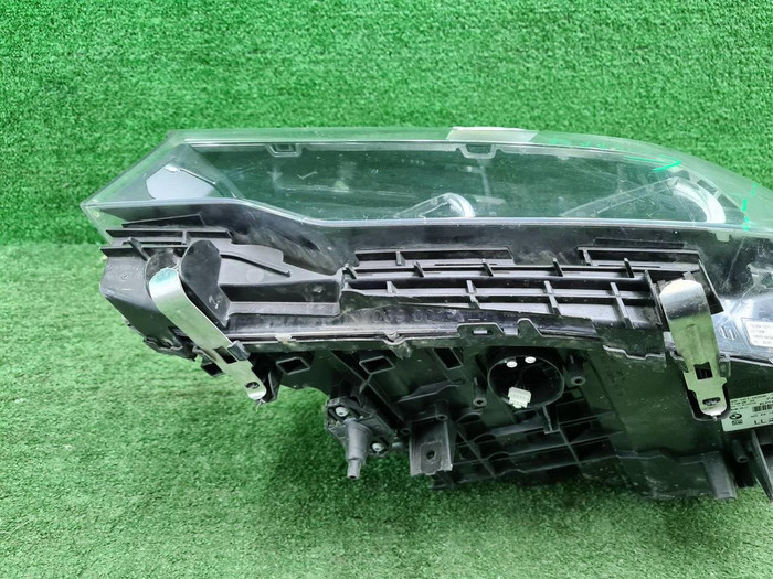 Фара левая BMW 5er G30 (2017-2020) LED