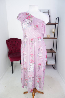 Платье Mohito летнее, маркировка S, визуально на 44 размер, новое