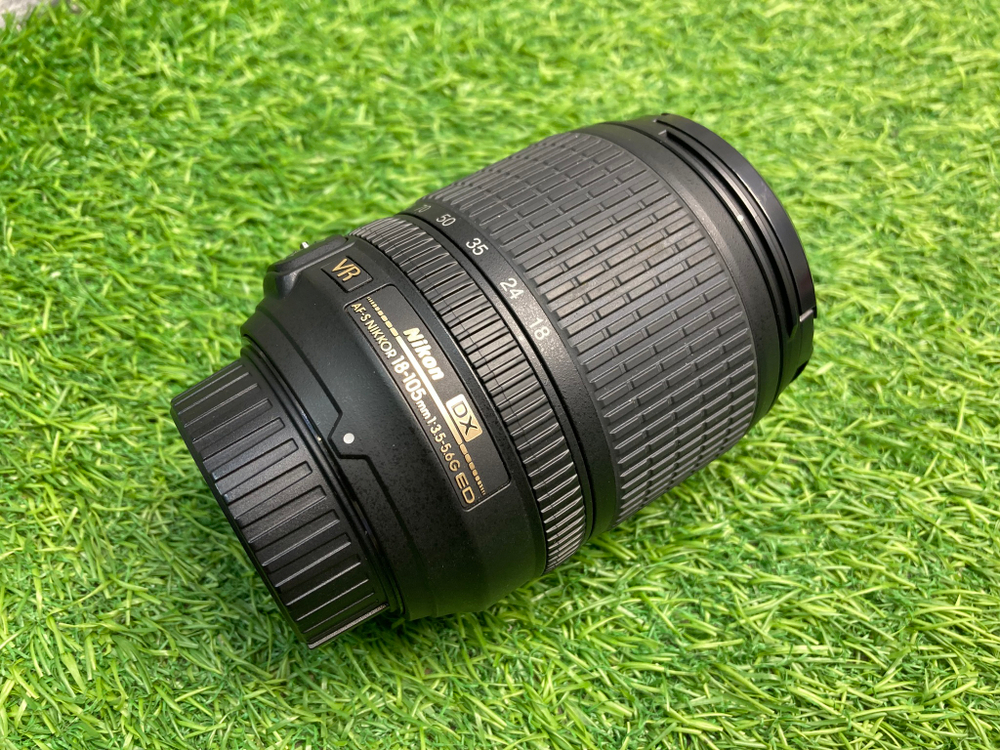 Nikon 18-105mm 3.5-5.6G AF-S ED DX VR Nikkor