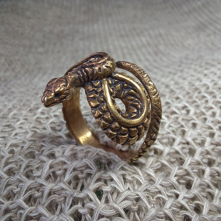 Кольцо. Змея