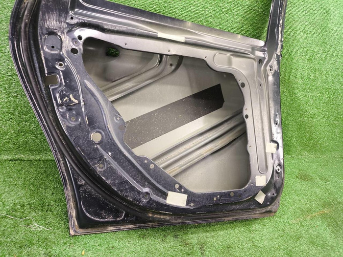 Дверь задняя левая Mercedes E W213 (16-23) Long