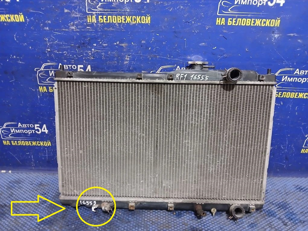 Радиатор двигателя Honda STEPWGN 1996-2001