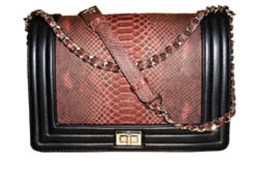 Сумка-клатч Chanel Boy – великолепное изделие из кожи питона
