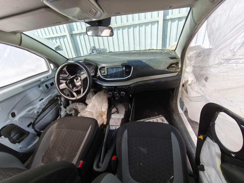 LADA VESTA Седан Enjoy 1.6 106hp 5MT