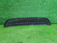 Решетка переднего бампера Range Rover Velar 17-23