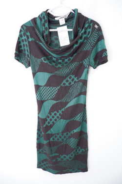 Платье Miss60 с коротким рукавом 42 размер