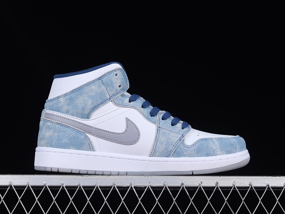 Jordan 1 Mid French Blue Fire Red