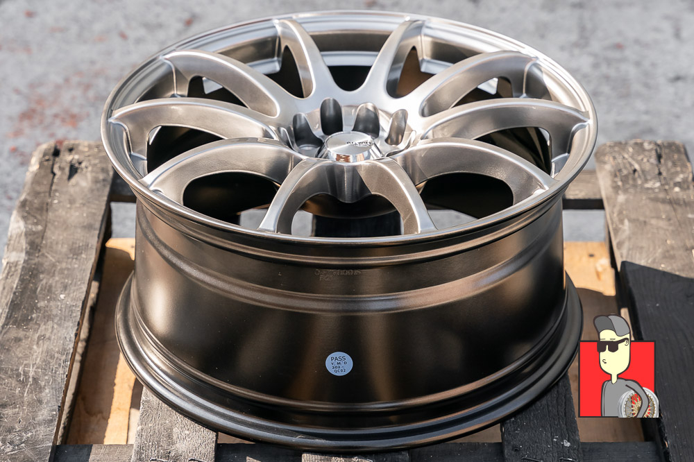 Комплект дисков Advan RS 17x8 et38 5x100/5x114.3