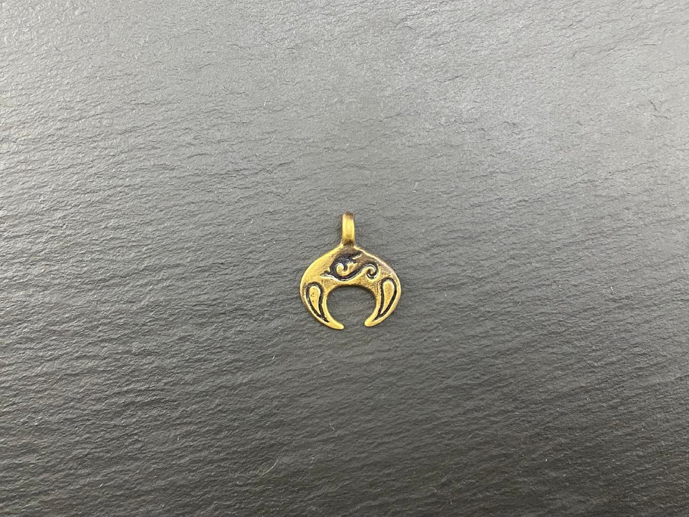 Лунница с эмалью