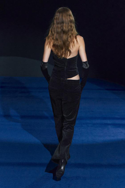 ZARA БАРХАТНЫЙ ТОП БЕЗ БРЕТЕЛЕЙ — ZW COLLECTION, ЧЕРНЫЙ