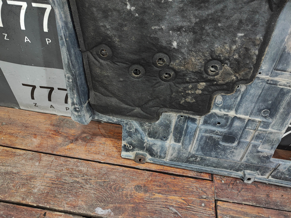 Защита двигателя Geely Coolray 19-нв Б/У Оригинал 5030028300