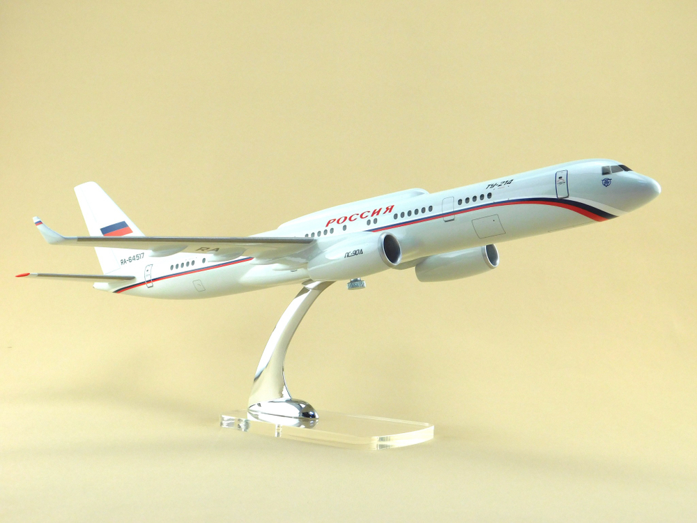 Модель самолета Ту-214ПУ (М1:100 СЛО России)