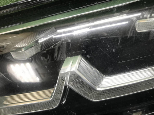 Фара левая VW Teramont (2017-2022) LED