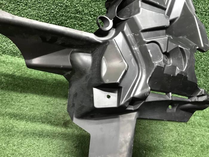 Кронштейн переднего бампера BMW X5 G05 (18-23)