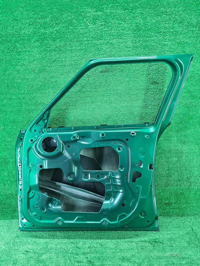 Дверь передняя правая MINI Countryman F60 (2016-2023)