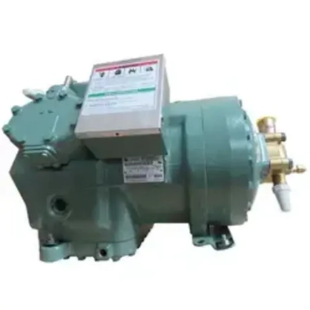 Полугерметичный поршневой компрессор Carrier 06DR725, R22/R404A/R407C, 400V/3PH/50Hz, для холодильной камеры.