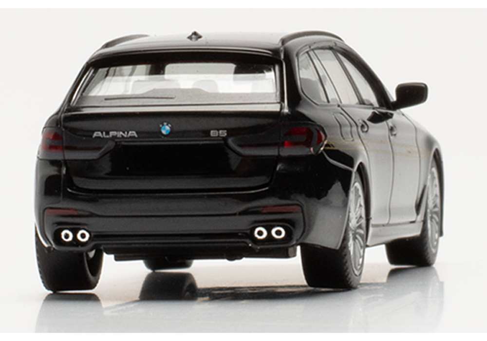 Автомобиль BMW Alpina B5 Универсал, черный