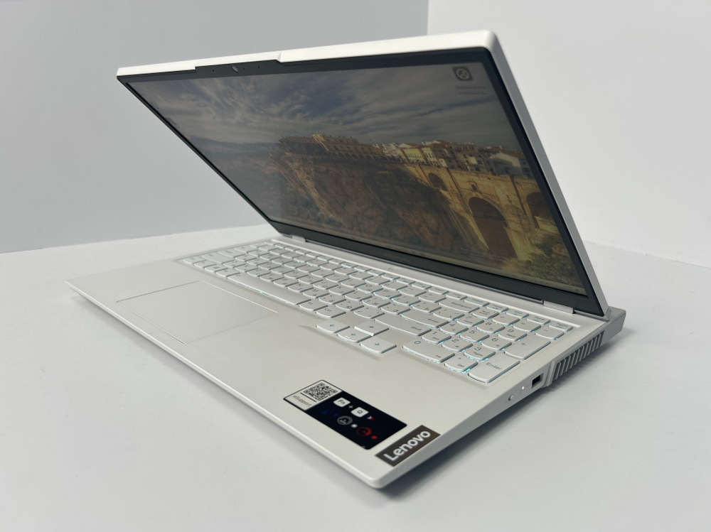 ноутбук Lenovo Legion 5 15ACH6H (82JU00M9RK) 15.6"/AMD Ryzen 7 5800H/RAM 16 GB/SSD 1024 GB/GeForce RTX 3060/2560x1440/IPS 165 Hz/DOS/Подсветка кл-ры: LED/белый. Состояние: B1