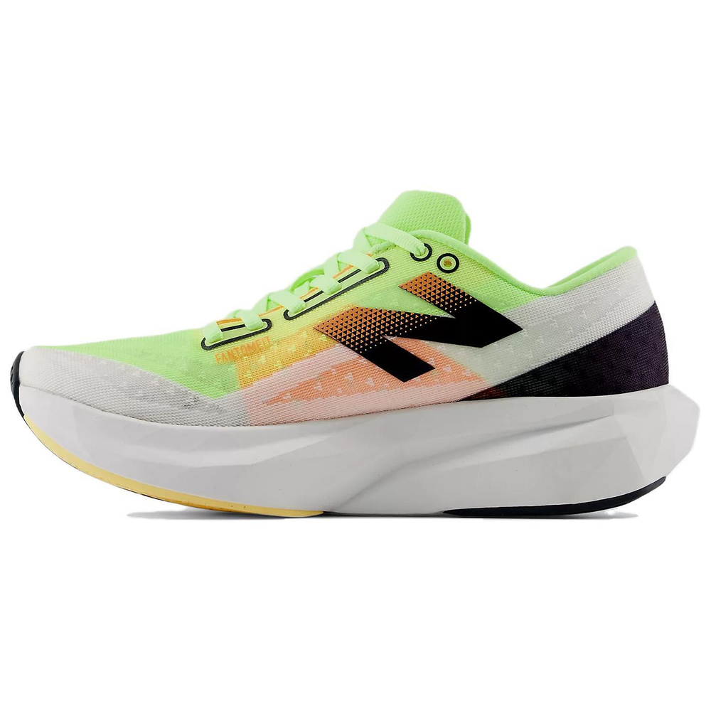 Кроссовки New Balance Fuelcell Rebel V4