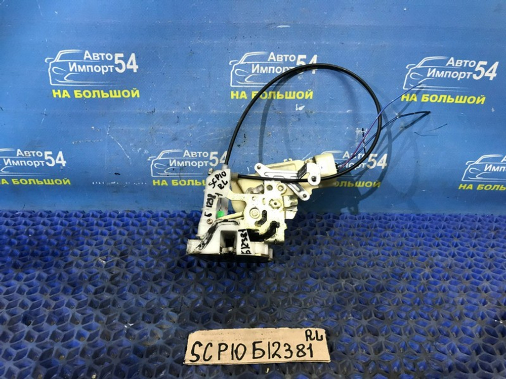 Замок двери задней левой TOYOTA VITZ 1999-2005