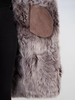 Дубленка зимняя с капюшоном натуральная