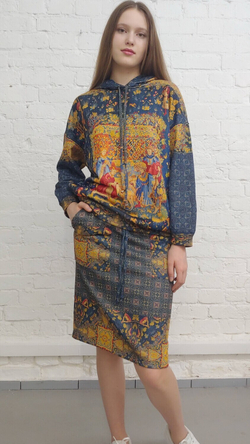 Комплект (худи и юбка) "Кормление птиц", по мотивам средневековой шпалеры 15 века