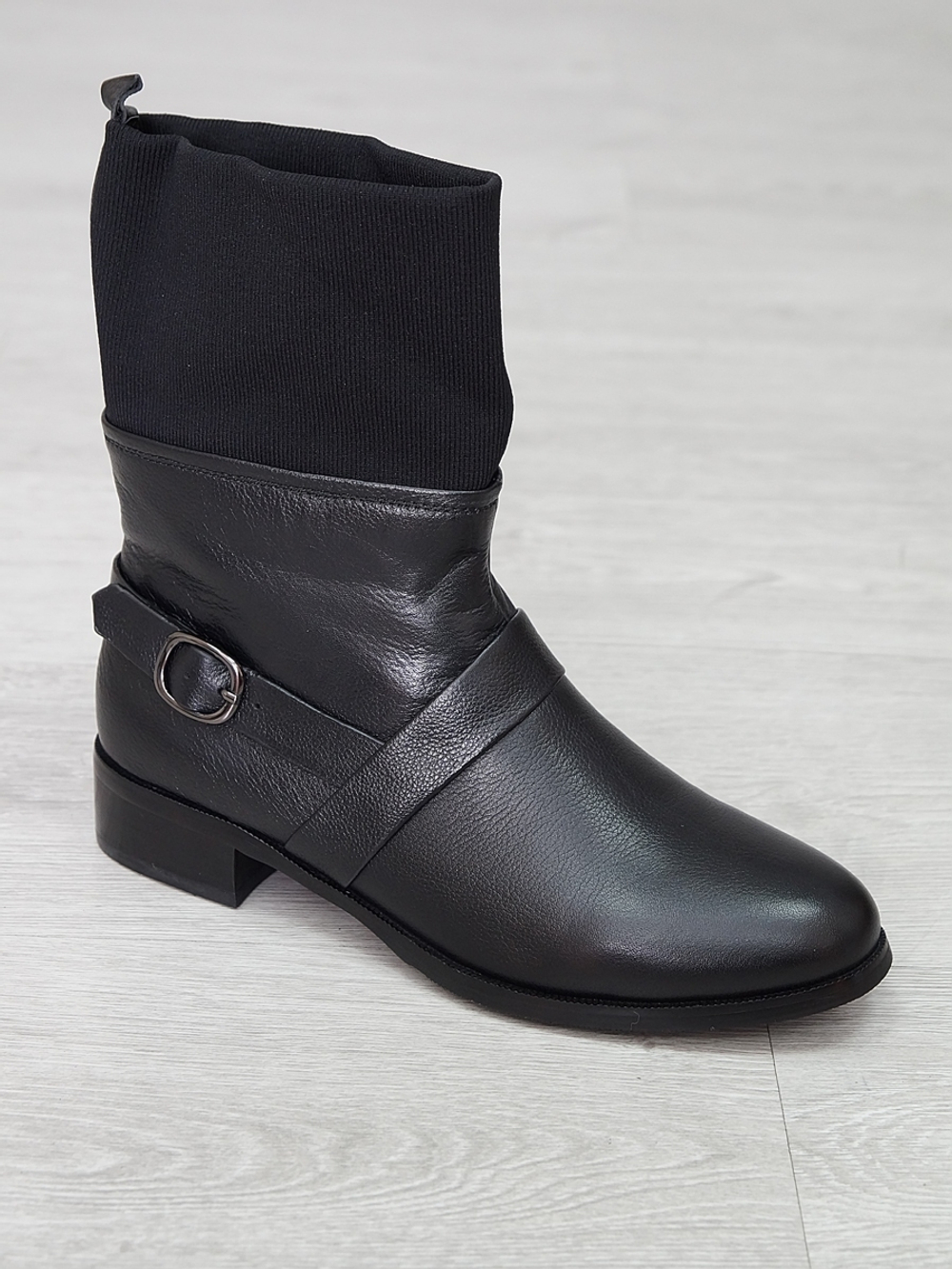 Полусапожки женские VARANESE T117-D1