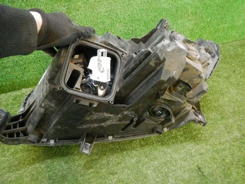 Фара правая Mercedes M W166 (2011-2015) ксенон