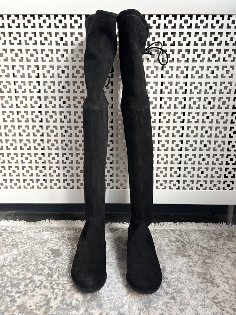Замшевые сапоги Stuart Weitzman, 37,5
